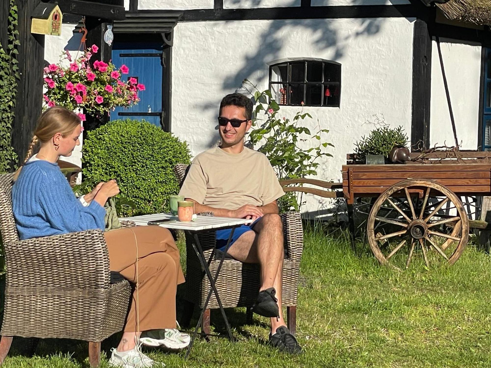 Vaerelser I Historisk Hus Med Sjael Og Atmosfaere Helsinge Exterior foto